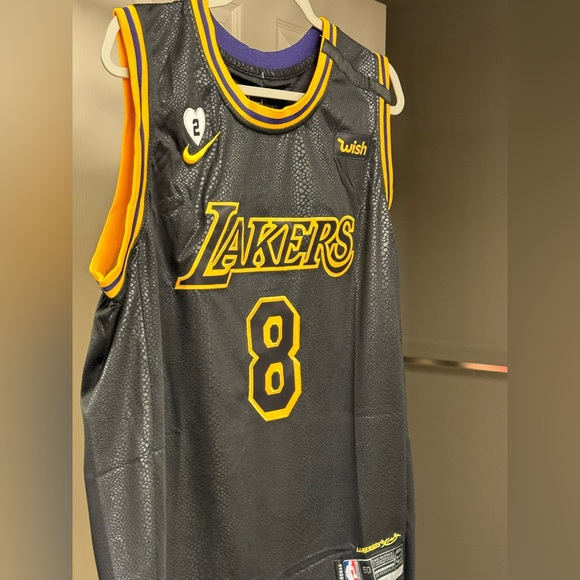 Kobe Bryant Mamba Lakers Jersey - Picture 11 of 12
